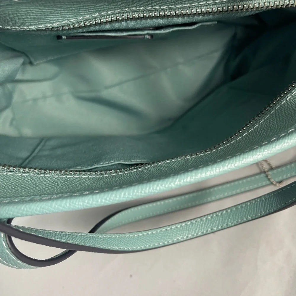 Coach Zip-Top  Tote in Signature Canvas. - Picture 4 of 8